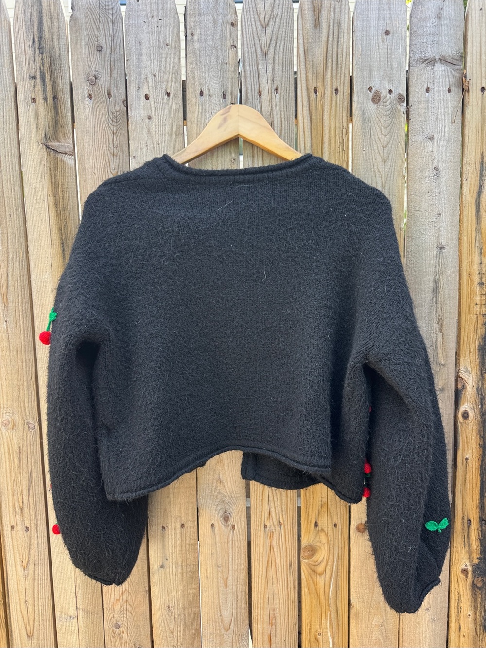 FARM Rio crochet cherry Cardigan - Picture 8 of 8